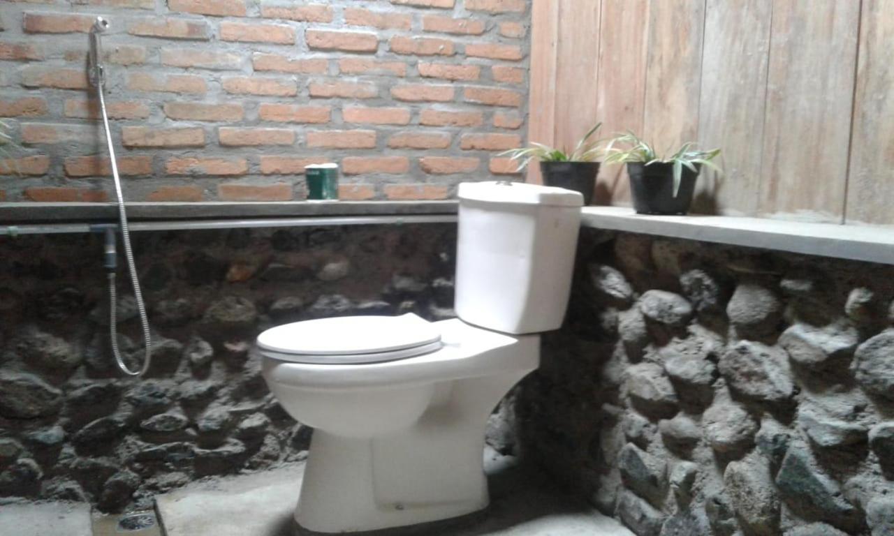 Bagoes View Cottages Maninjau Exterior foto